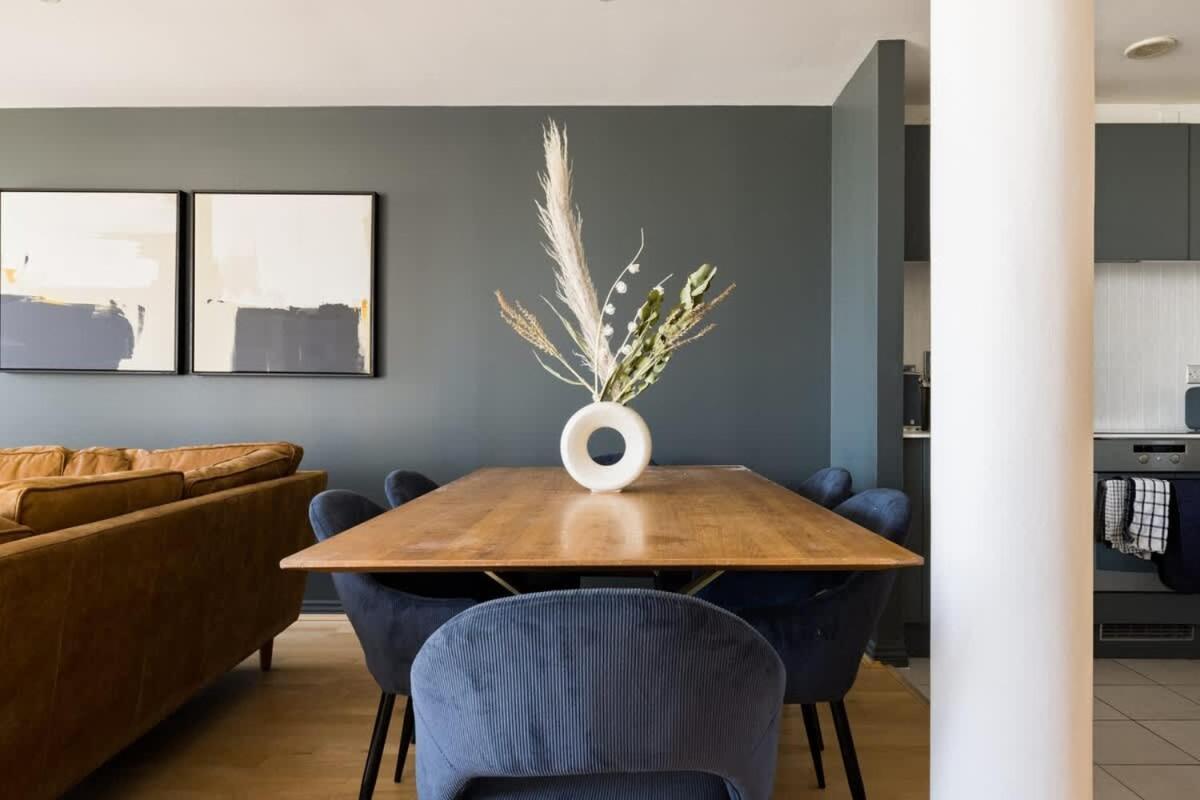 The Nine Elms Lane Arms - Stunning&bright 2bdr Flat